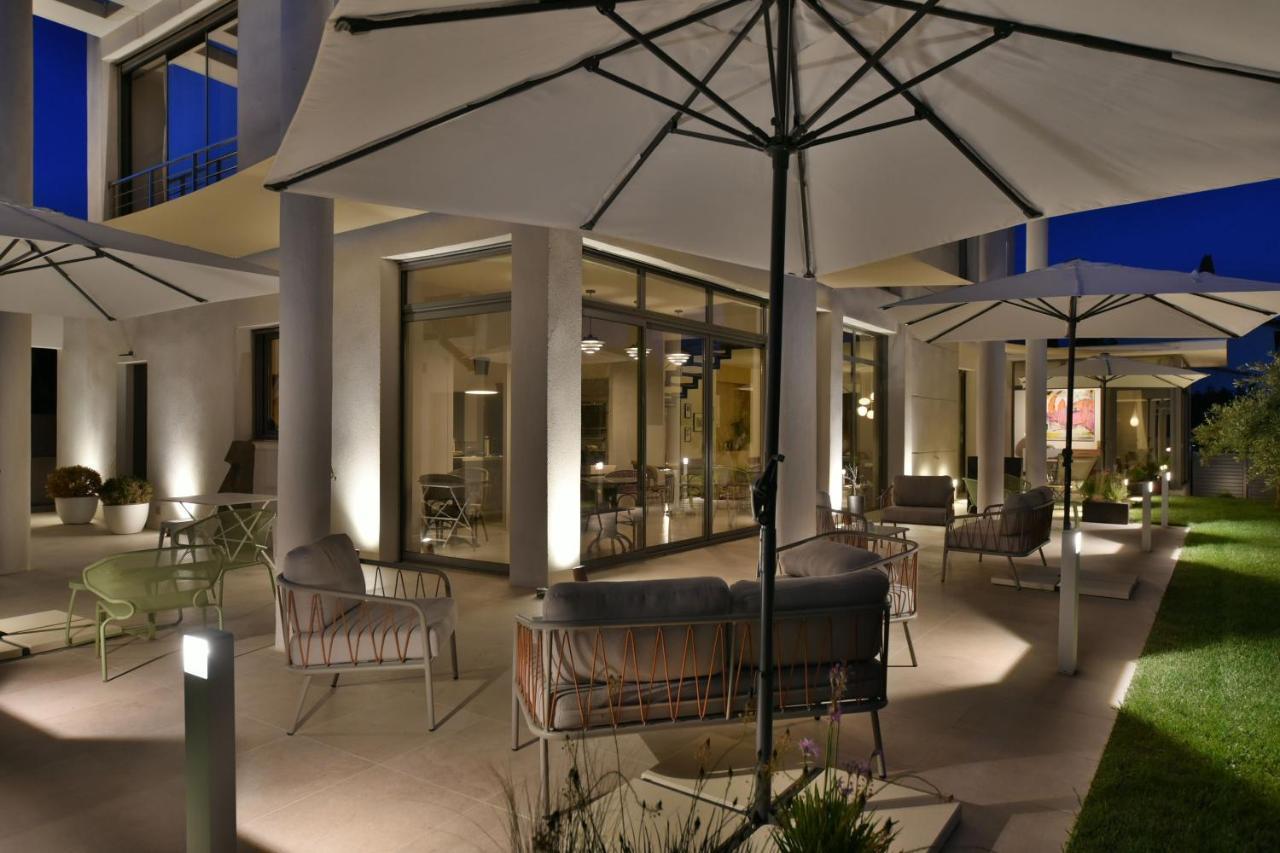 Monte Alta Hotel Salon-de-Provence Ngoại thất bức ảnh
